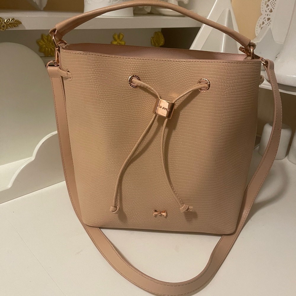 Ted baker Ribbon bucket bag gorgeous tote with long and short straps